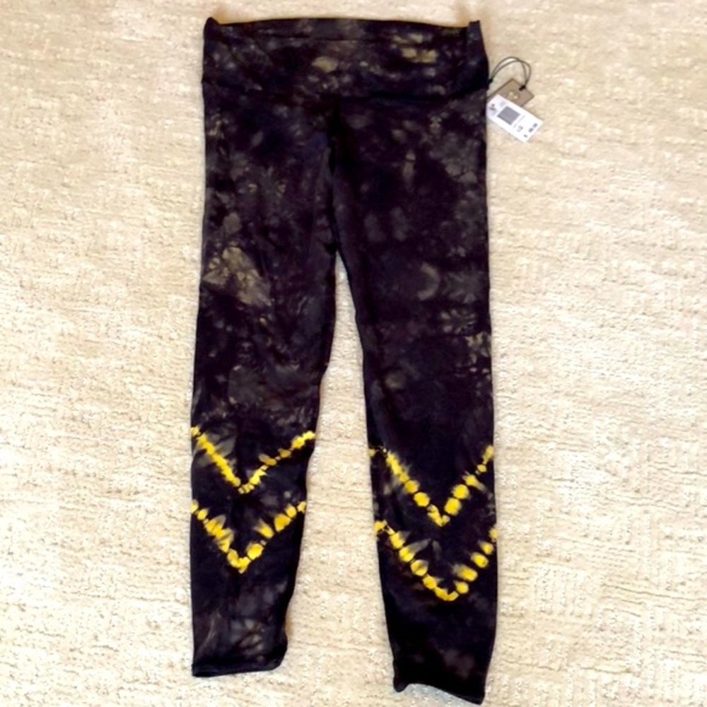 NWT Electric and Rose tie dyed leggings